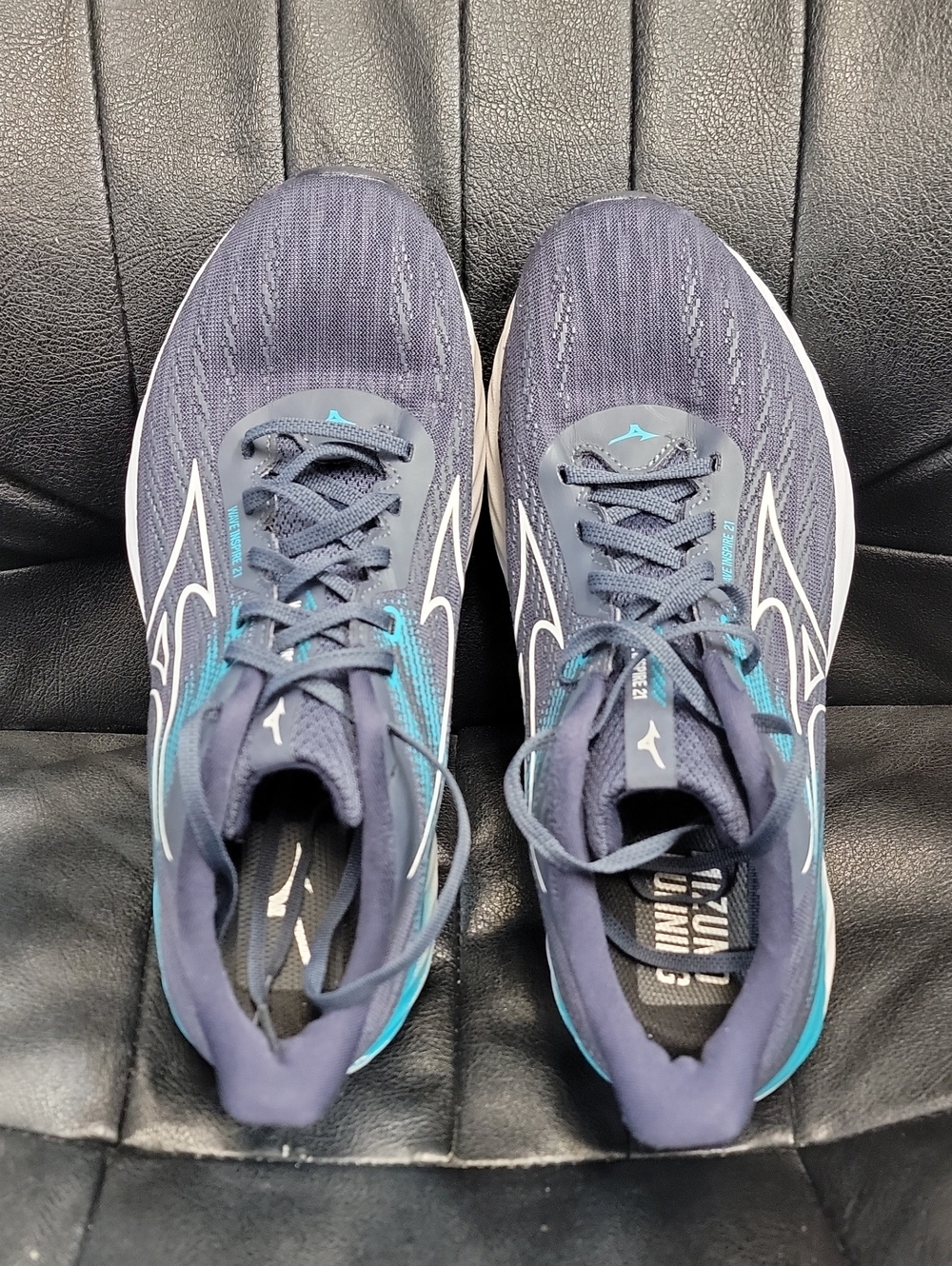 Mizuno Men’s Navy and Teal Athletic Running Shoes